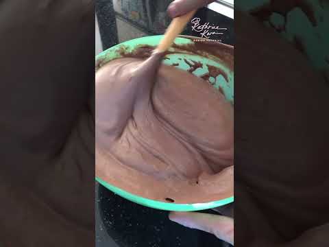 Chocolate Sponge Cake #youtubeshorts #recipes #baking #cakerecipe thumbnail
