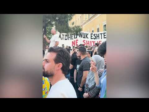 Klan News - “Zvërneci”, 2 orë protestë në Tiranë thumbnail