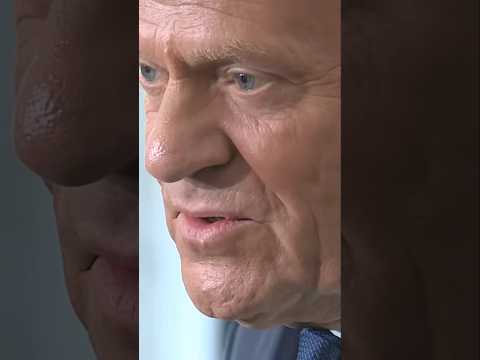 Tusk sponsoruje fanklub czy "wolne media"? Miliony złotych omijają dziennikarzy krytykujących rząd thumbnail