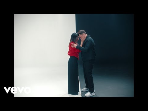 Tiziano Ferro, Giorgia - SUPERSTAR thumbnail
