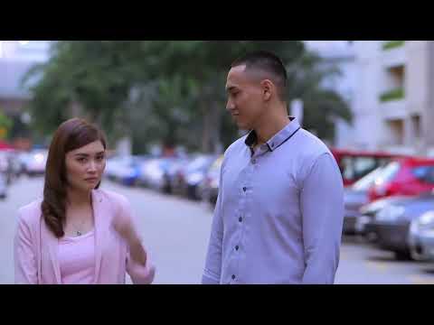 [CLIP] Cinta Bukan Kristal: Ep 18 - Kau Nak Juga Dekat Laki Orangkan Yana! | Tonton thumbnail