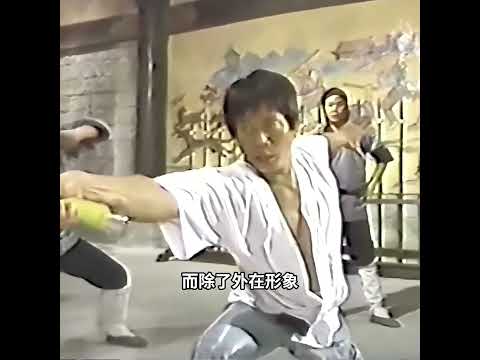 1983年劉家良開豪車上班瀟灑無比！自家兄弟都不敢直視！ thumbnail