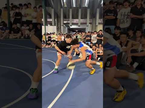 校園行挑戰一下這個學校的球王.... thumbnail