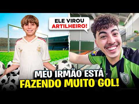 MEU IRMÃOZINHO ESTÁ VICIADO EM FAZER GOL AGORA!! ⚽️⚽️ thumbnail