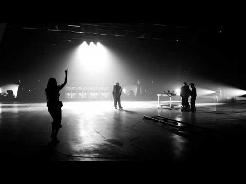 KITSCHKRIEG feat. BLUMENGARTEN & SHIRIN DAVID - GUT GENUG thumbnail