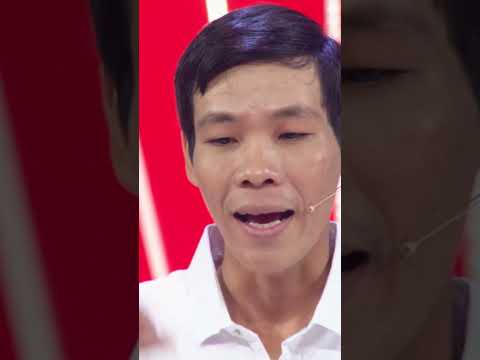 Cặp thí sinh "ngượng chín mặt" khi BGK bắt hôn nhau ngay trên sân khấu | DQC Short thumbnail