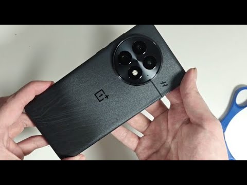 OnePlus 13 - Unboxing thumbnail