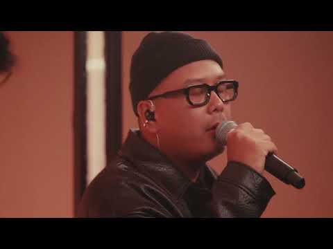 Live from FAM Studios: AZHR | Di Hari Pertama thumbnail