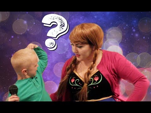 A 4 YEAR OLD INTERVIEWS A DISNEY PRINCESS thumbnail