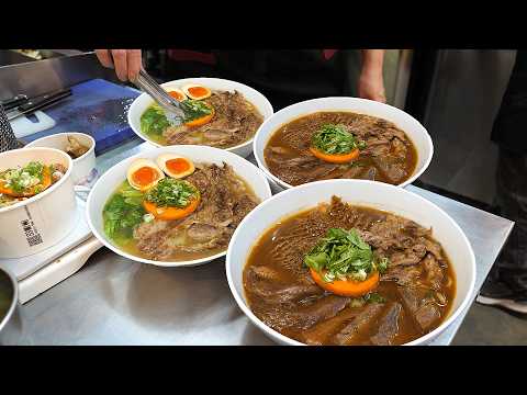 I Found an Amazing Street Beef Noodle Shop in Taipei! thumbnail