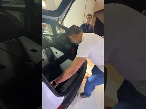 Tesla Model Y Long Wheelbase Clever Boot Features You Didn’t Notice! thumbnail