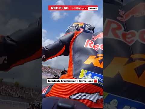 GP Catalunya, brutto incidente a Barcellona, si rompe il motore di Acosta e Alex Marquez lo colpisce thumbnail