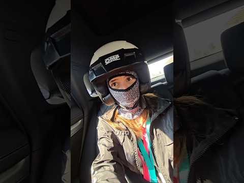 Subí a un AUTO de CARRERAS 😨 | • Liza Baez • thumbnail