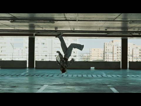 Coldplay - GOOD FEELiNGS (A Film For The Future) thumbnail