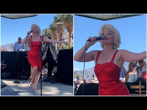 California, a Palm Springs il più grande raduno di sosia di Marilyn Monroe: 1037 persone, è record thumbnail