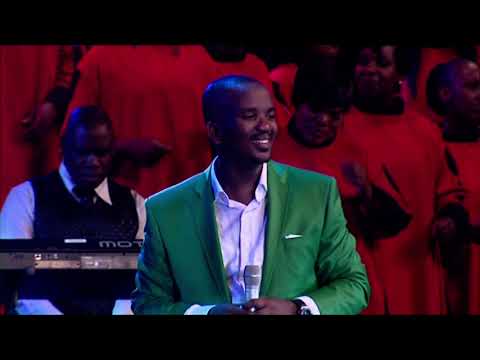 S'fiso Ncwane - Ufanelwe (Live) thumbnail