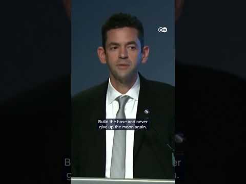 Nasa unveils new plans for Moon base | DW News thumbnail