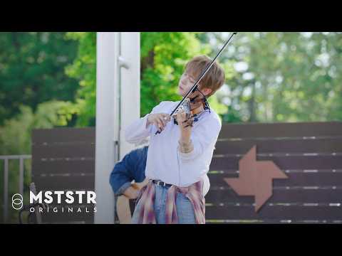 LUCY - 발아 BUSKING Live Clip thumbnail