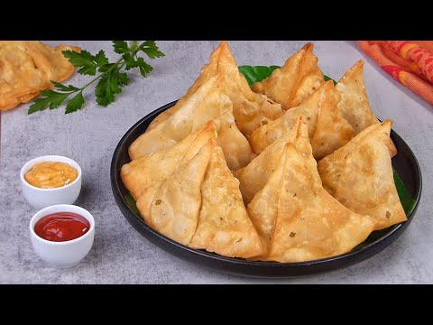 স্ট্রিট স্টাইল পাকিস্তানি সিঙ্গারা (আলু সমুচা) | Aloo Samosa Recipe, Potato Samosa Singara Recipe thumbnail