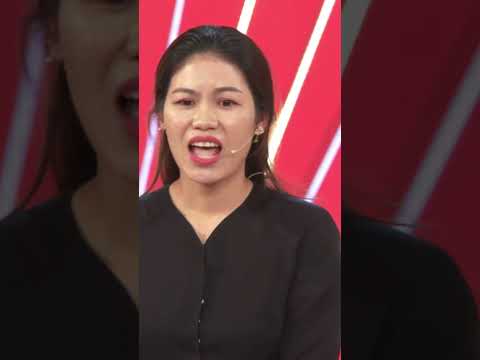 Cô gái lặng lội từ biển đảo xa xôi chỉ để được một lần đứng trên sân khấu | DQC Short thumbnail