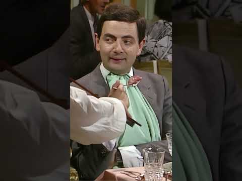 Different Ways to Avoid Eating Raw Food  #classicmrbean #britishcomedy #classicbean thumbnail