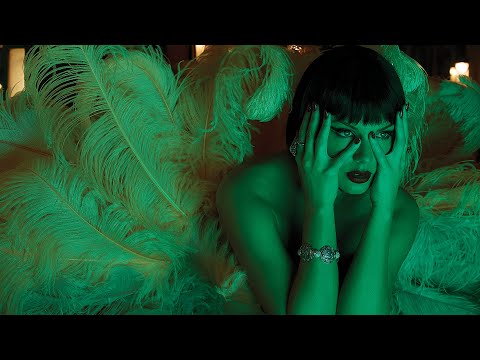 Taylor Swift - Elizabeth Taylor (Visualizer) thumbnail