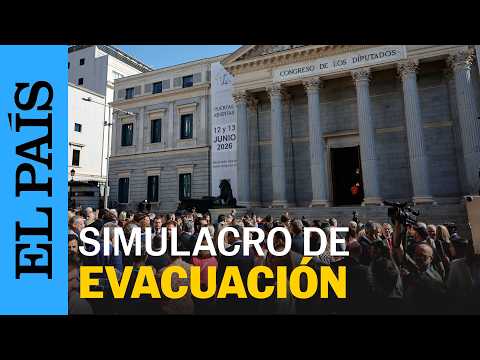 EL CONGRESO lleva a cabo un simulacro de evacuación | EL PAÍS thumbnail