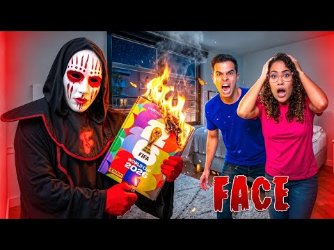 O FACE DESTRUIU O NOSSO ÁLBUM DA COPA DO MUNDO! thumbnail