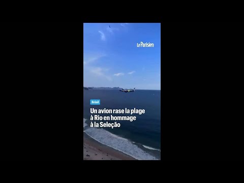 La manœuvre folle d’un avion au-dessus des plages de Rio thumbnail