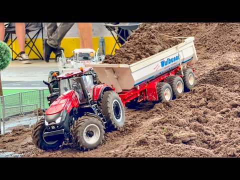 MEGA TRACTORS, RC TRUCKS AND EXCAVATORS ON A HUGE RC EVENT thumbnail