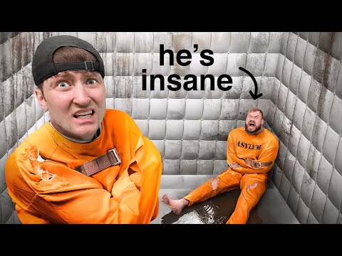 First To Escape The Insane Asylum Wins thumbnail