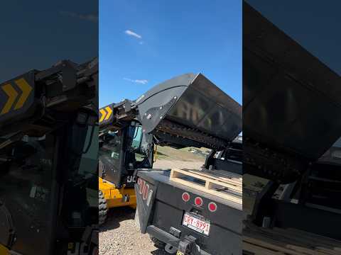 Picked up the @cmpattachmentsllc hydra bucket for all kinds of work on the acreage! thumbnail