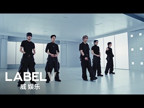 WayV 威神V '白色定格 (Eternal White)' MV thumbnail