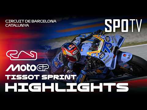 Menang Dramatis Atas Pedro Acosta, Alex Marquez Juaranya! - MotoGP Sprint | MotoGP™ Catalunya thumbnail