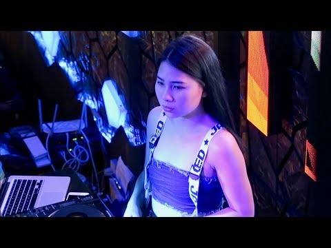 Saigon After Midnight - Vlog 356 thumbnail