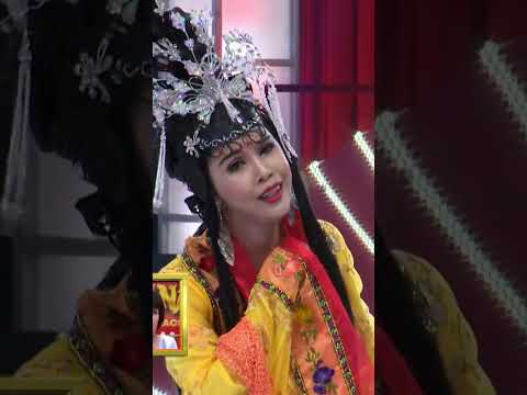Bất ngờ khi Bà 9 team Tủn Cùi Bắp từng bộc lộ năng khiếu hài hước đã từ lâu | DQC Short thumbnail