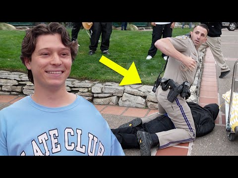 My Fan Got Arrested! thumbnail