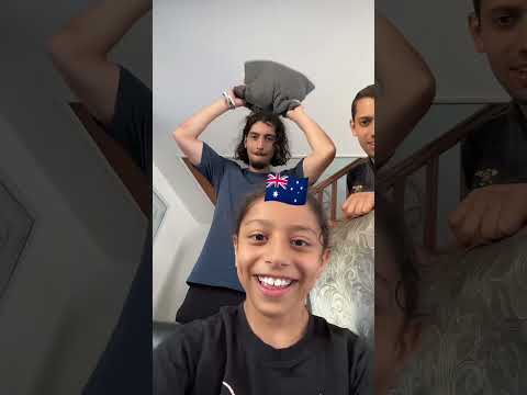 Le meilleur CHALLENGE 😱 #challenge #24heures #humour #humoristefrancais #football #foot thumbnail