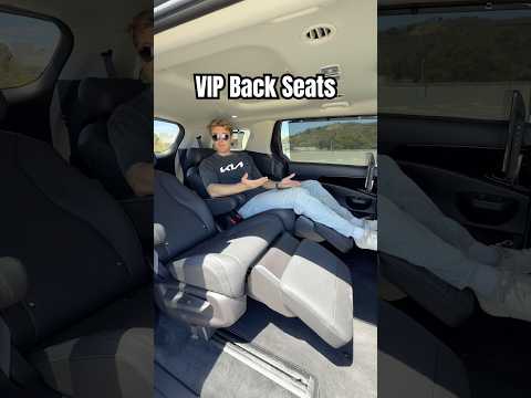 Kia Carnival has some of the most LUXURIOUS back seats! thumbnail