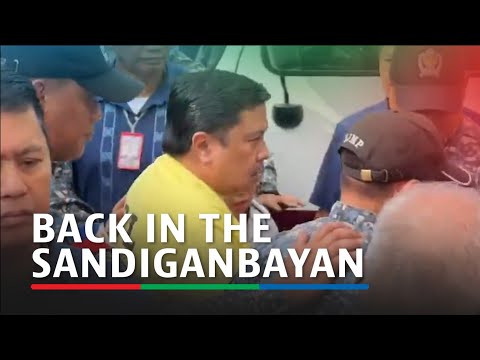 LOOK: Jinggoy back in Sandiganbayan for plunder, graft arraignment | ABS-CBN News thumbnail