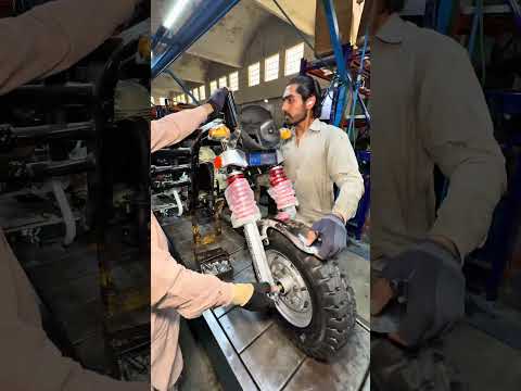Heavy Loader Cargo Rickshaw Making Process thumbnail