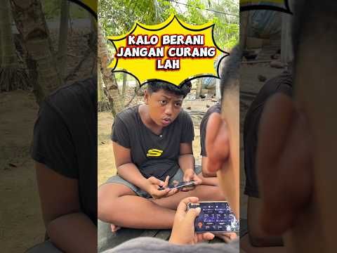Kalo berani jangan curang lah #wakmi #freefire #sparing #comedy #videolucu #sketsakomedi thumbnail