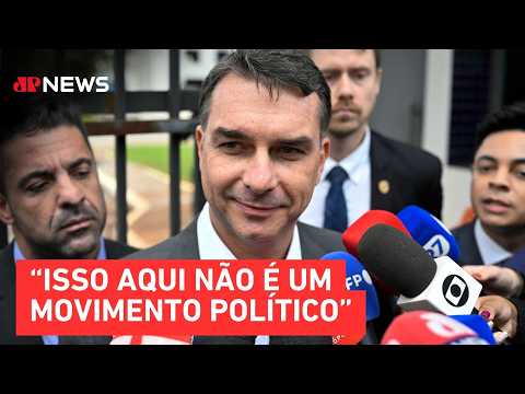 Flávio Bolsonaro participa da Marcha Para Jesus em SP: “Com fé vamos recuperar o Brasil” thumbnail