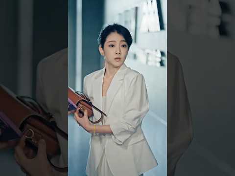 这不是亲脚葬送了足底自由了么。 thumbnail