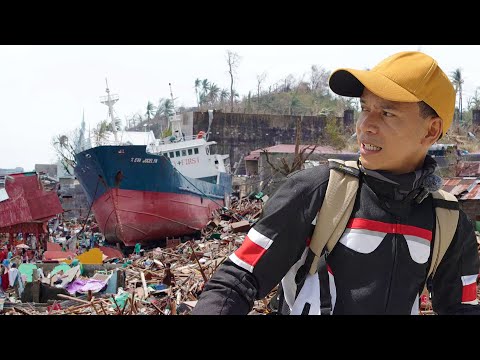 This City was hit by the STRONGEST TYPHOON ( Bluetti AC300+B300 ) thumbnail