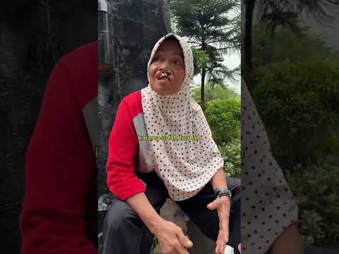 Borong snack bu Nurhayati yang memiliki keterbatasan thumbnail