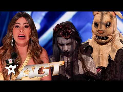 5 Magicians that FREAKED OUT Sofia Vergara on America's Got Talent! thumbnail