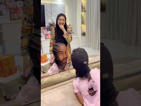 Ada om-om tinggal di rumah Ricis??.. #riaricis #moana thumbnail