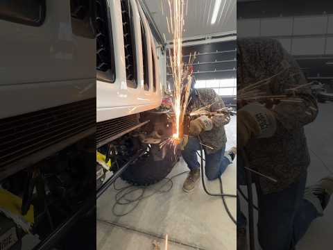 Cutting some of the frame and fitting the front bumper thumbnail