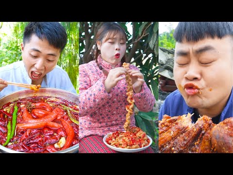 How to Eat Chili! | TikTok Funny Video | Queen of Peppers Erya & Songsong and Ermao thumbnail